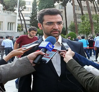 وزیر ارتباطات: پیگیر دلایل حذف برنامه‌های ایرانی از گوگل پلی هستیم/ بررسی موضوع بهای اینترنت در سازمان تنظیم مقررات