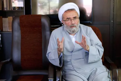 مسیح مهاجری: شهید بهشتی اعتراض کرد که چرا افرادی که «مرگ بر بهشتی» گفته و به من حمله کردند، بازداشت شده اند؟ / دشمن با روحانیونی که اهل تفکر نباشند کاری ندارد؛ آن‌ها را تقویت هم می‌کند