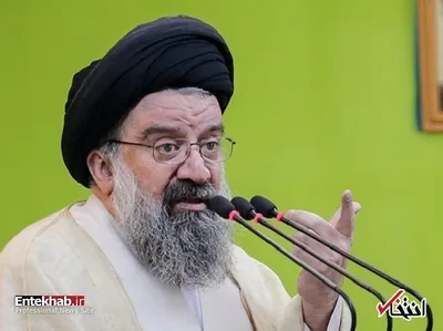 اینکه می‌گویید آمریکا نه، اتحادیه اروپا آری، با عبرت نمی‌سازد؛ عبرت بگیرید؛ همه سر و ته یک کرباس اند / یادتان است که برخی اوایل برجام چه گل و بلبلی می‌گفتند؟ / آقا فرمودند تعهد کتبی بگیرید، نگرفتند؛ این شد