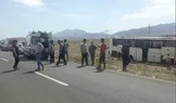 اورژانس: برخورد یک دستگاه اتوبوس با گاردریل در محور بجنورد- آشخانه، ۱۱ مصدوم بر جای گذاشت/ پلیس: خواب آلودگی راننده علت این حادثه بود