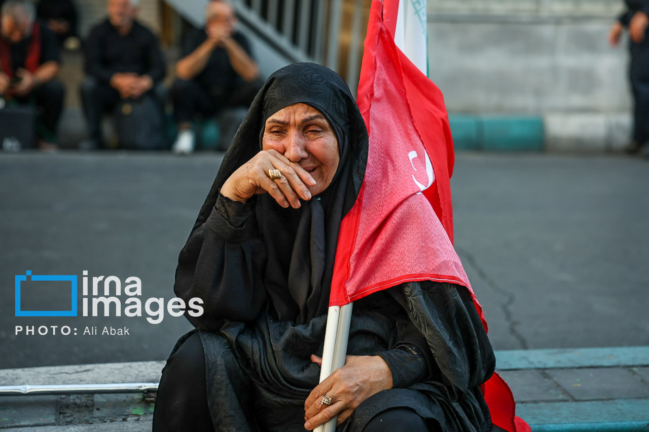 تصاویر: مراسم تشییع پیکر مطهر رهبر شهید انقلاب در تهران