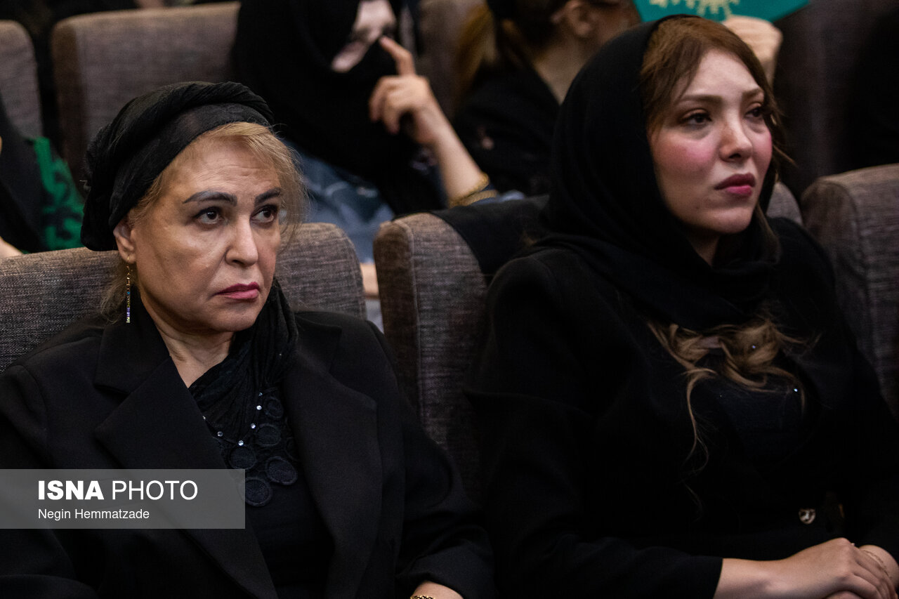 تصاویر: مراسم یادبود زنده یاد «اکبر عبدی»