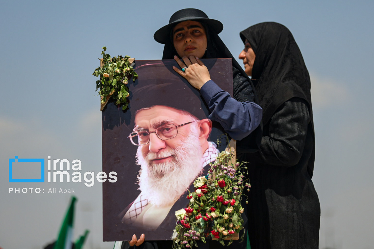تصاویر: مراسم تشییع پیکر مطهر رهبر شهید انقلاب در تهران