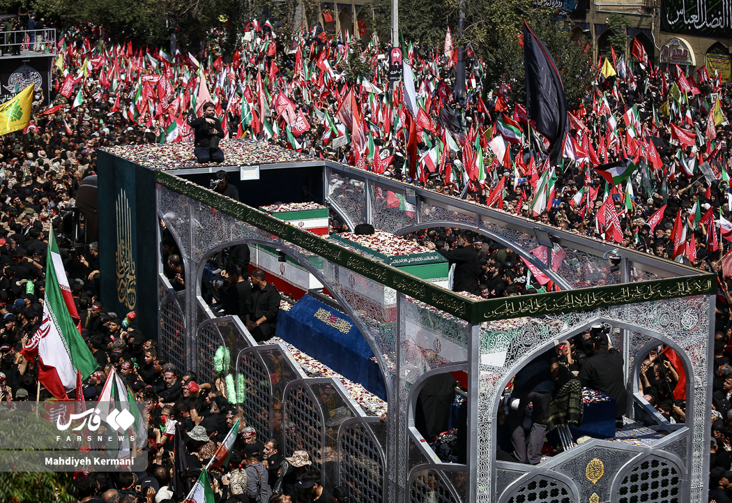 تصاویر: مراسم تشییع پیکر مطهر رهبر شهید انقلاب در تهران