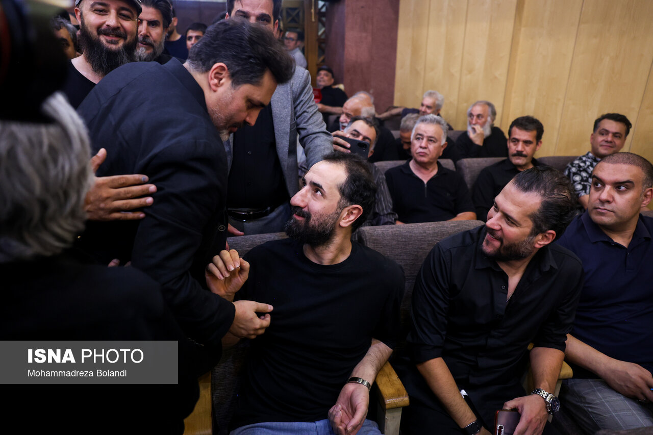 تصاویر: مراسم یادبود زنده یاد «اکبر عبدی»