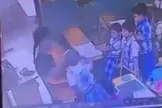 ببینید/ مرگ دانش‌آموز هندی پس از سیلی خوردن از معلم