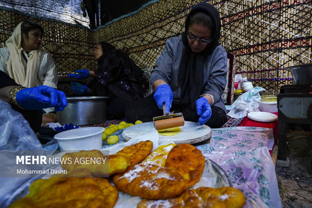 تصاویر: رویداد ملی فرهنگی و گردشگری آش و غذاهای سنتی نیر