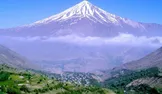 مدیریت بحران: هشدار ذوب برف و وقوع سیلاب‌های ناگهانی در محدوده قله دماوند/ شهروندان از هرگونه تجمع، توقف یا تلاش برای عبور از مسیر رودخانه خودداری کنند