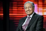 ماهاتیر محمد به بیمارستان منتقل شد