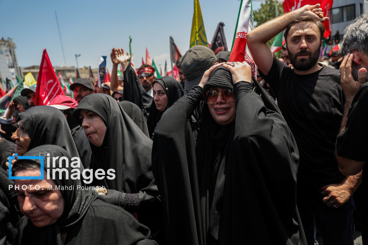 تصاویر: مراسم تشییع پیکر مطهر رهبر شهید انقلاب در تهران