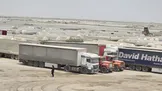 رئیس اتاق بازرگانی خرمشهر: بسته شدن موقتی مرزها، هزینه حمل کالا به عراق را ۲۵ درصد افزایش داد، زیرا بازرگانان مجبور شدند کالا‌های خود را از مرز‌های دیگر انتقال دهند