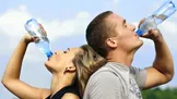 ویدیو / برای لاغری آب گرم بخوریم یا آب سرد؟