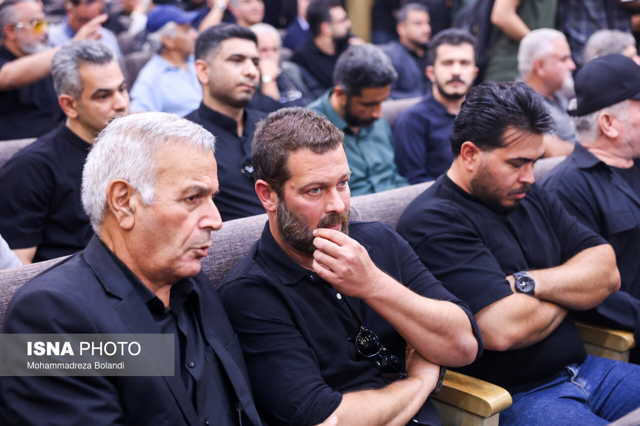 تصاویر: مراسم یادبود زنده یاد «اکبر عبدی»