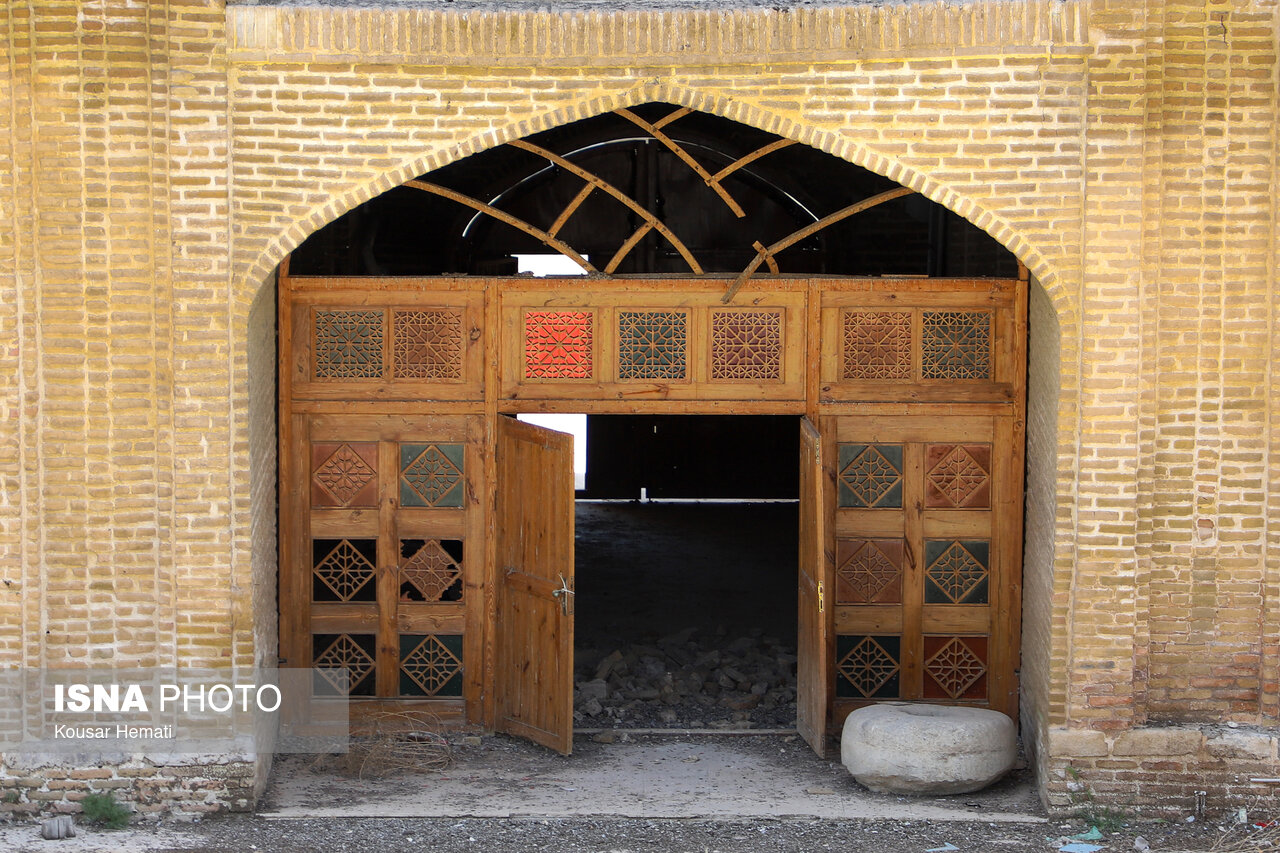 تصاویر: وضعیت نابسامان کاروانسرای شاه عباسی - کرمانشاه