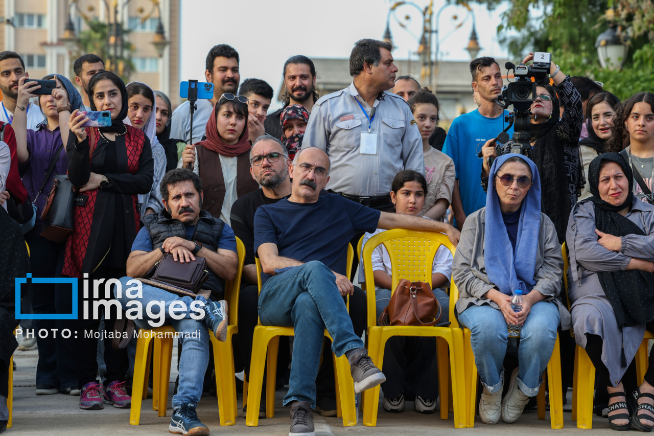 جشنواره ملی تئاتر خیابانی «شهروند»