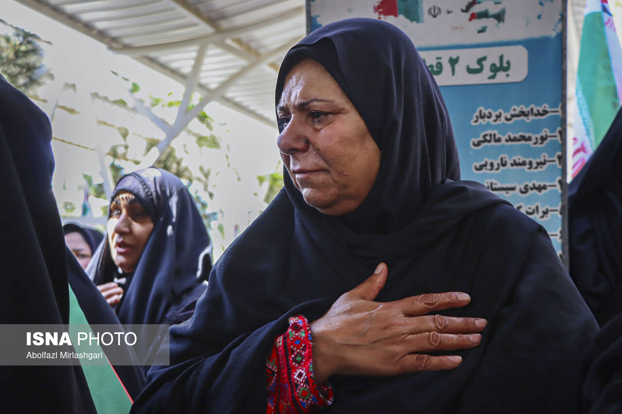 تشییع پیکر شهید «مولوی یوسف گرگیج» - زاهدان