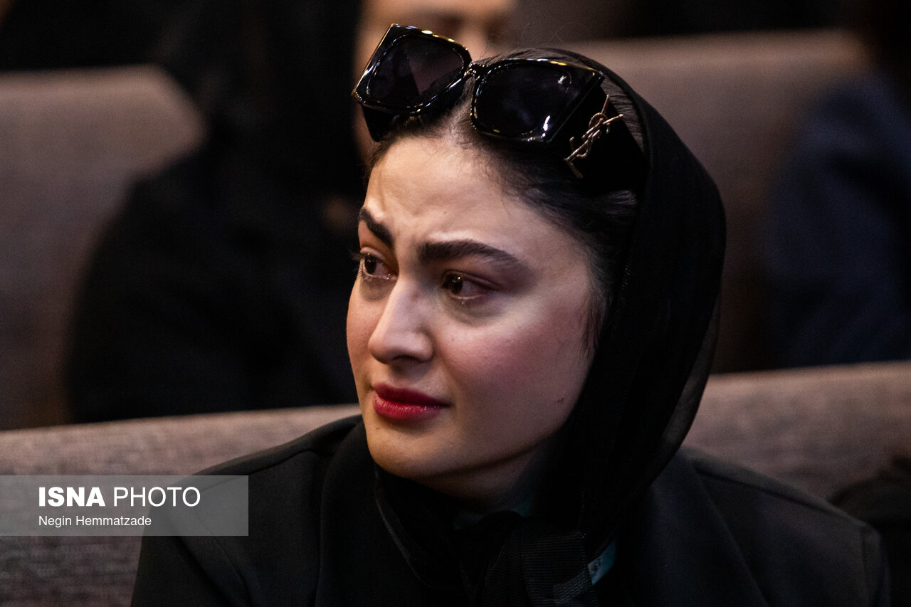 تصاویر: مراسم یادبود زنده یاد «اکبر عبدی»