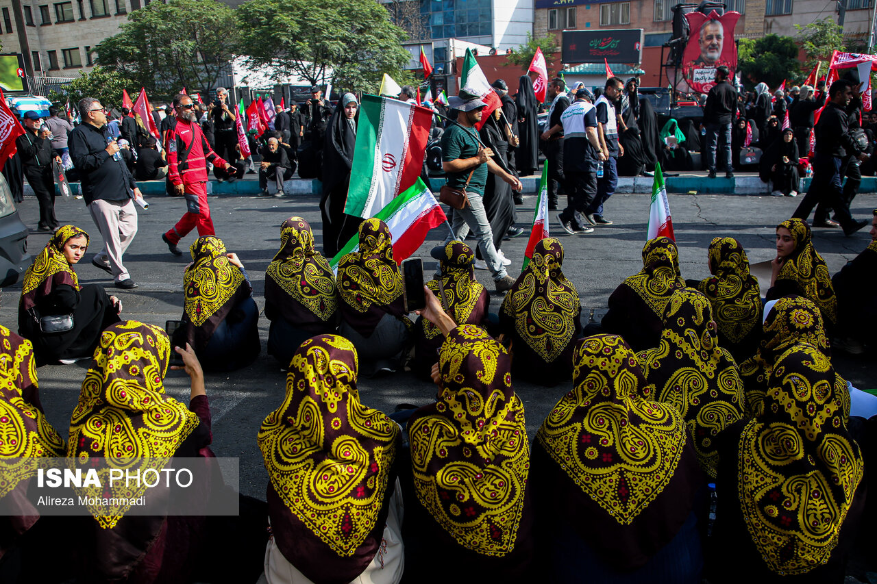 تصاویر: مراسم تشییع پیکر مطهر رهبر شهید انقلاب در تهران