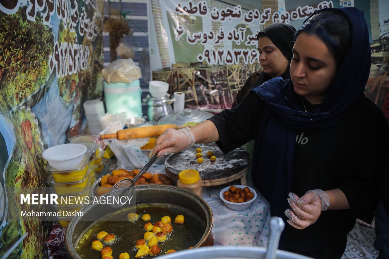 تصاویر: رویداد ملی فرهنگی و گردشگری آش و غذاهای سنتی نیر