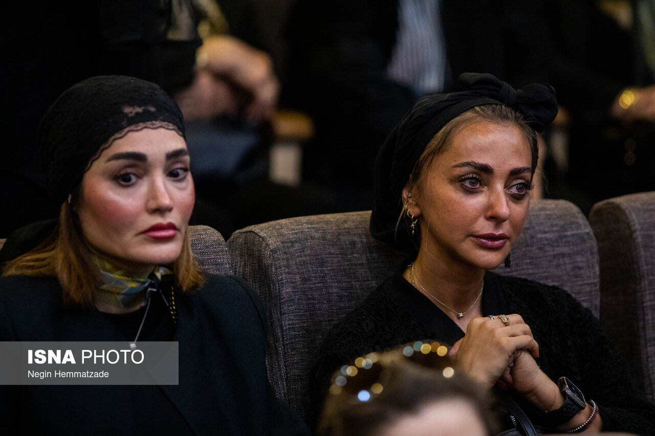 تصاویر: مراسم یادبود زنده یاد «اکبر عبدی»