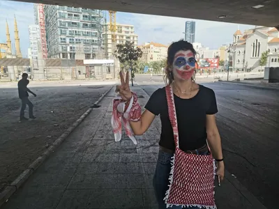 گریم جالب یک معترض لبنانی به سبک