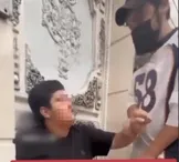ببینید/ دستگیری فردی که کودک ۱۲ ساله را کتک می‌زد