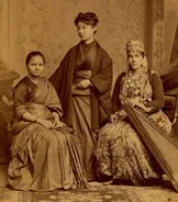 عکس یادگاری سه زن هندی، ژاپنی و سوری که دو قرن پیش از پنسیلوانیا مدرک پزشکی گرفتند