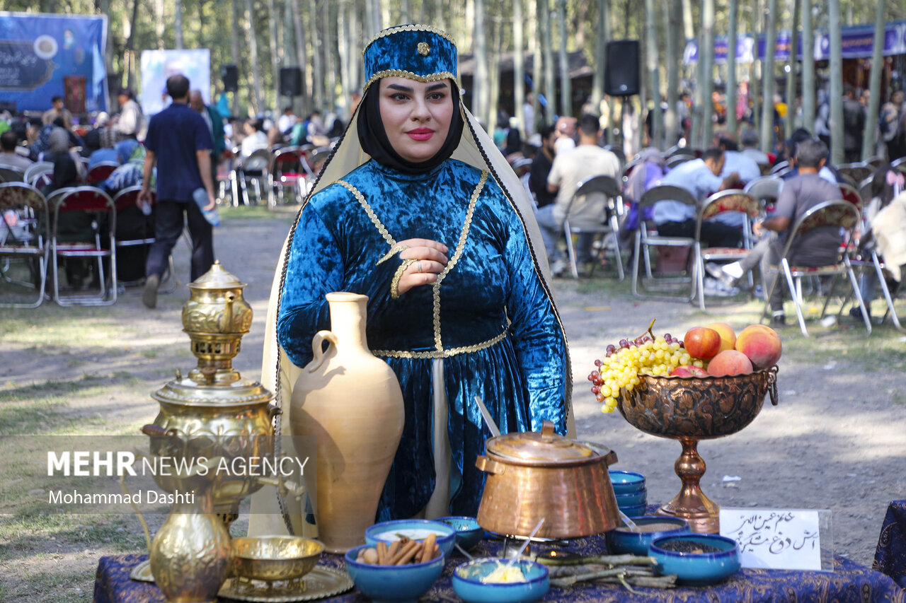 تصاویر: رویداد ملی فرهنگی و گردشگری آش و غذاهای سنتی نیر