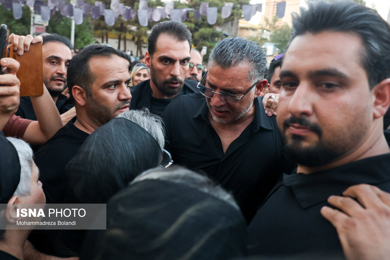 تصاویر: مراسم یادبود زنده یاد «اکبر عبدی»