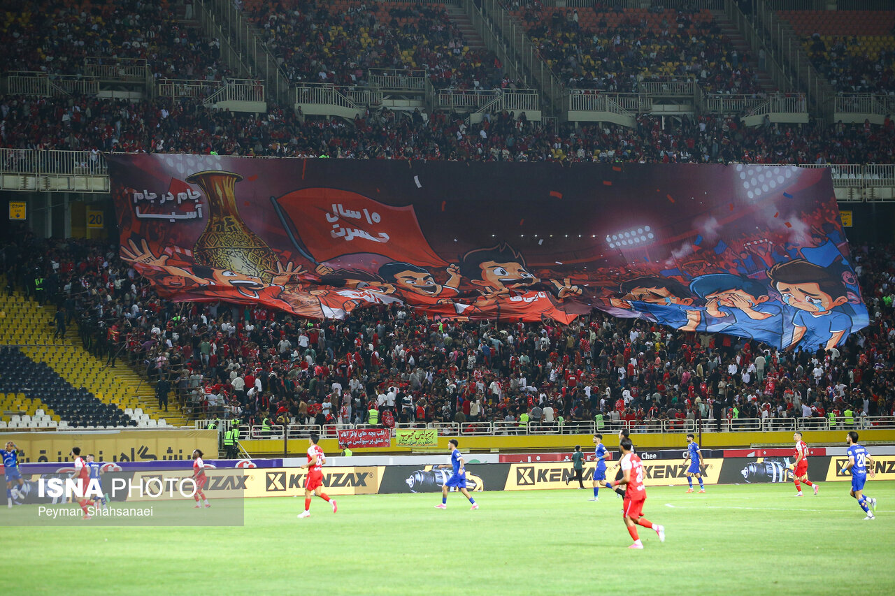 تصاویر: لیگ برتر فوتبال - پرسپولیس و استقلال (دربی ۱۰۷)