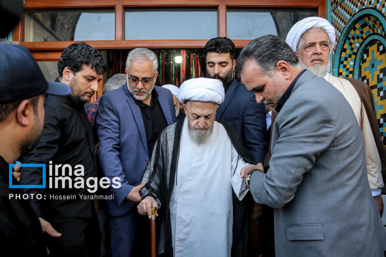 تصاویر: تشییع پیکر آیت الله سید موسی شبیری زنجانی - قم