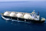 بلومبرگ: پاکستان در آستانه دریافت محموله‌های موردنیاز گاز طبیعی مایع‌شده (LNG) خود؛ یک کشتی حامل سوخت قطری از تنگه هرمز عبور کرده و یک کشتی دیگر نیز قرار است از این مسیر عبور کند